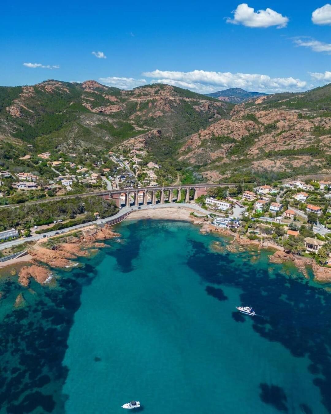 Petit Paradis Vue Mer- Plage Et Calanques A 3 Mn Saint-Raphaël Buitenkant foto